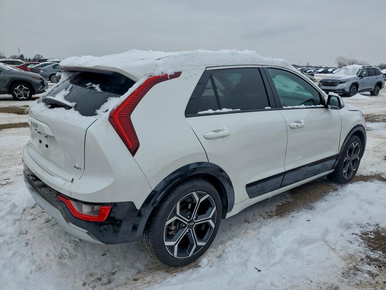 2023 KIA Niro