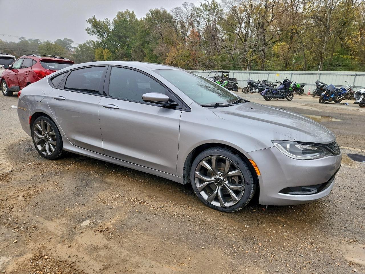 2015 CHRYSLER 200