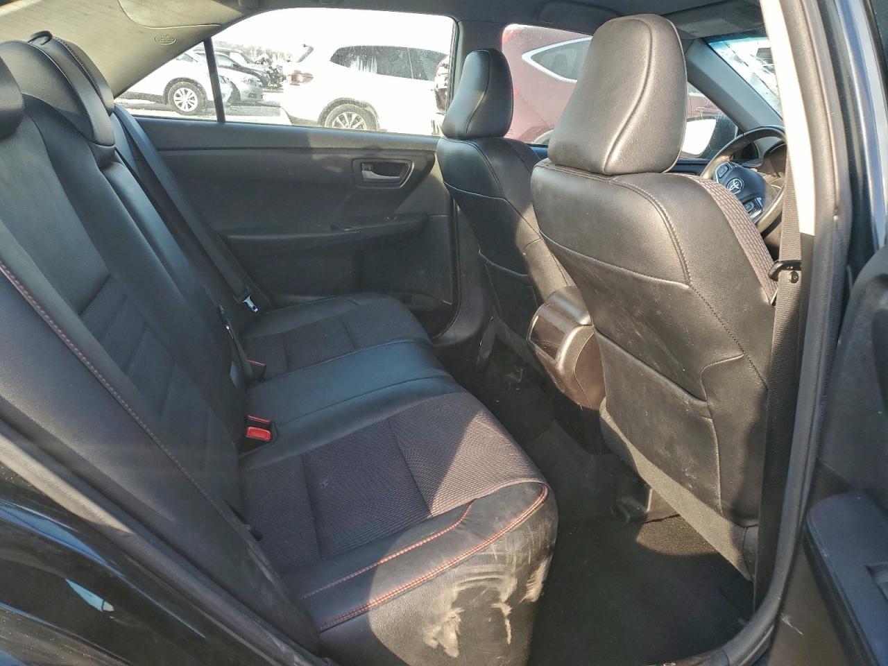 2017 TOYOTA CAMRY