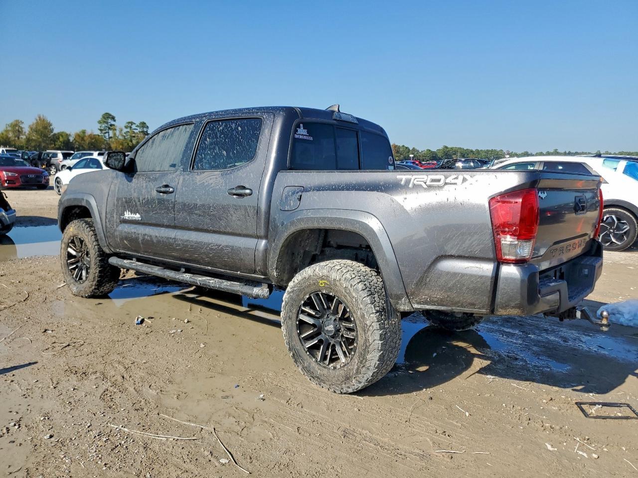 2016 TOYOTA TACOMA