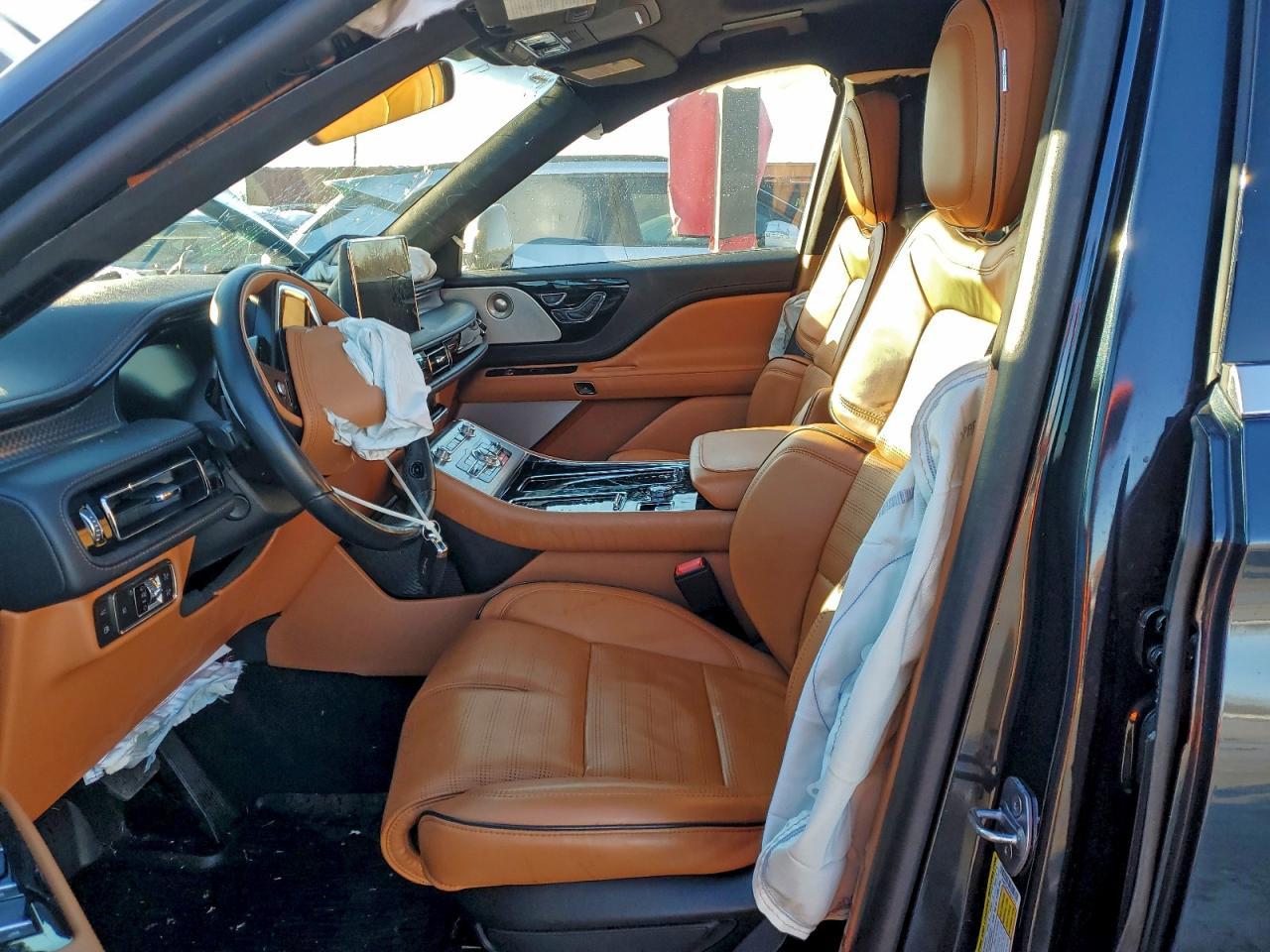 2023 LINCOLN Aviator