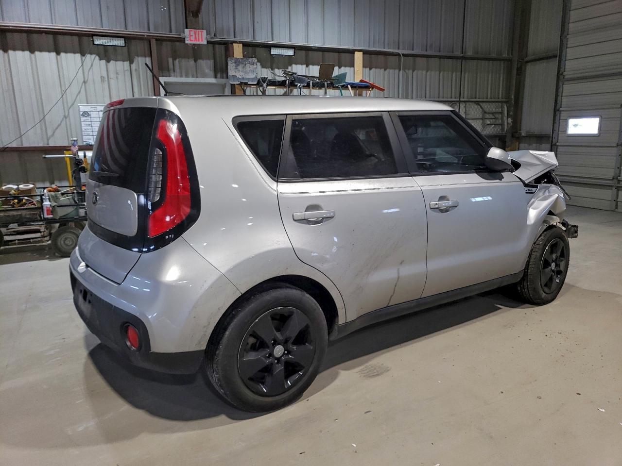 2017 KIA SOUL