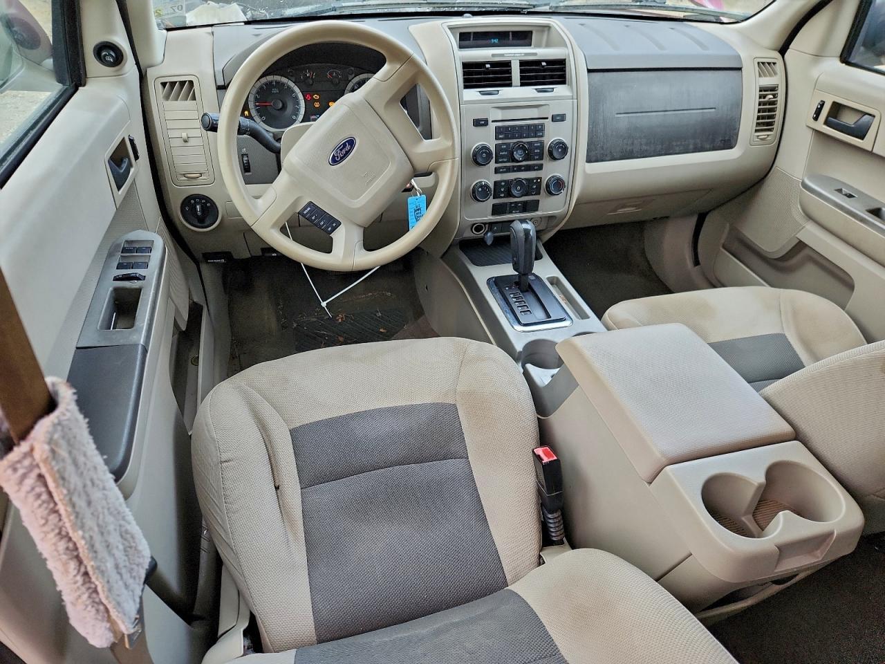 2008 FORD ESCAPE