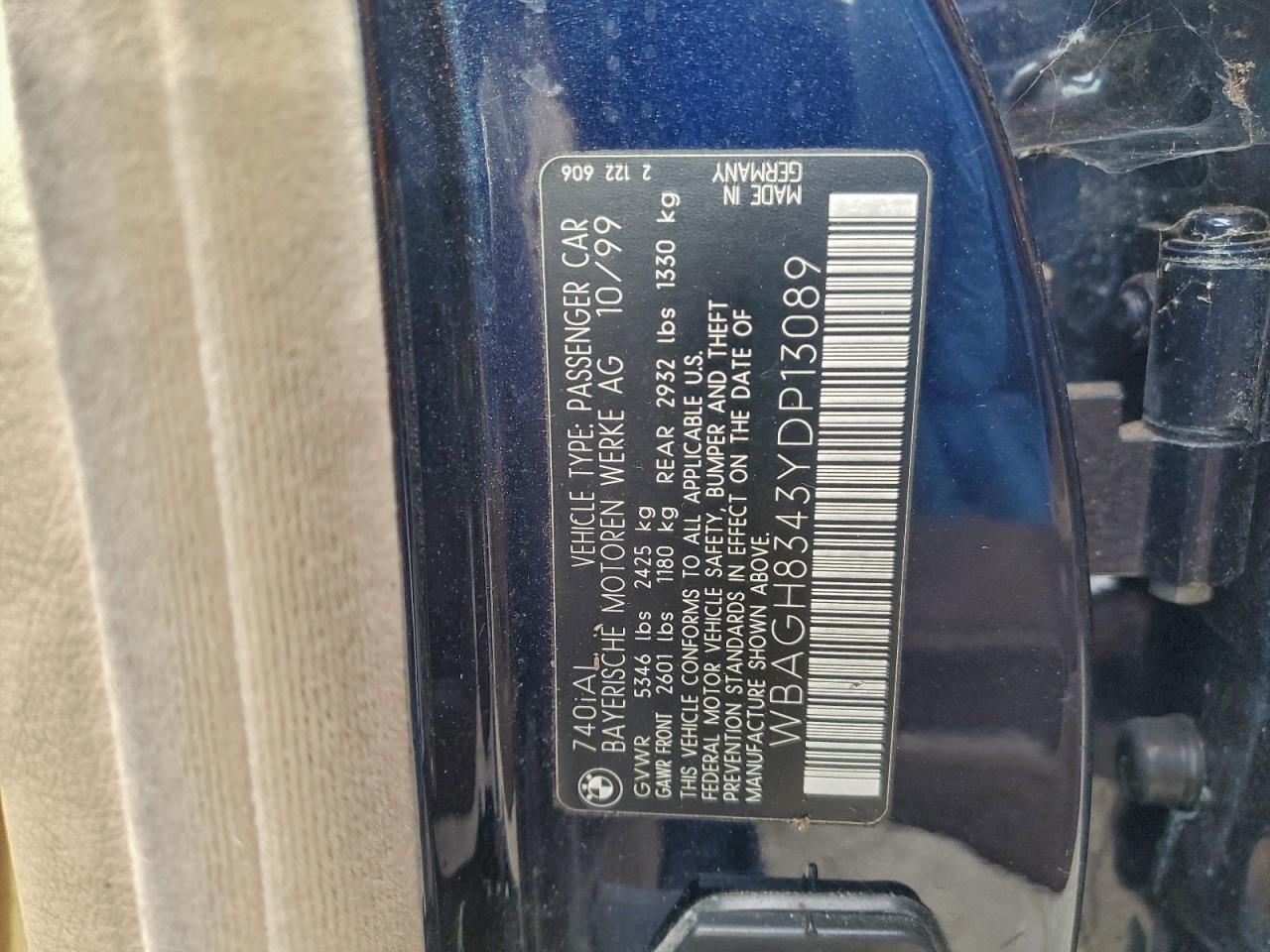2000 BMW 7 series