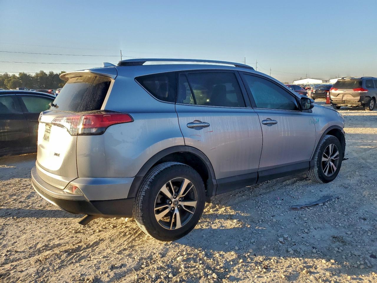 2017 TOYOTA RAV4
