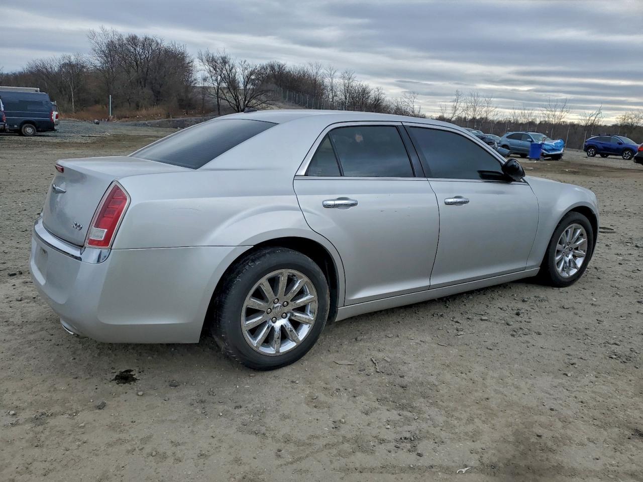 2012 CHRYSLER 300