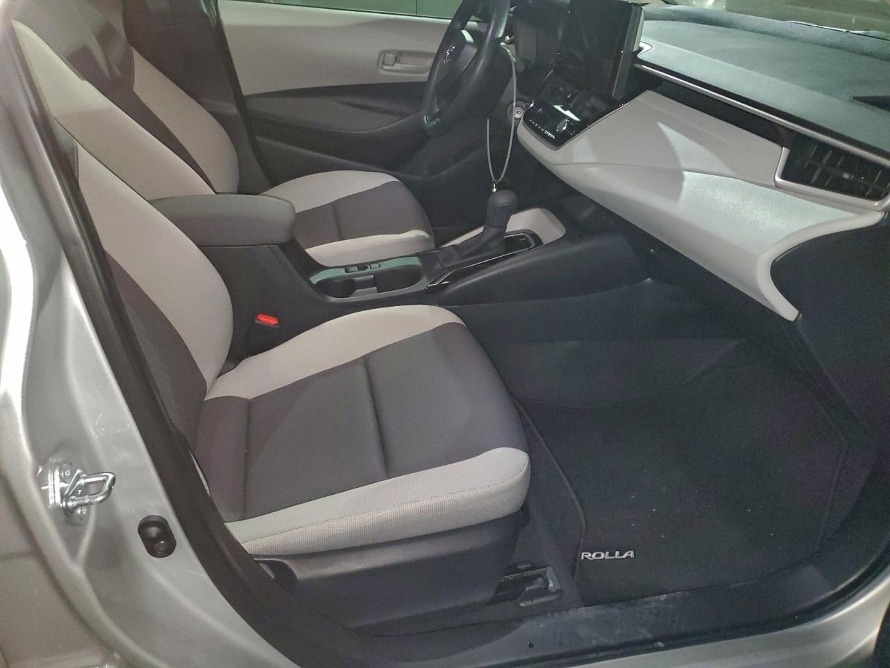 2025 TOYOTA COROLLA