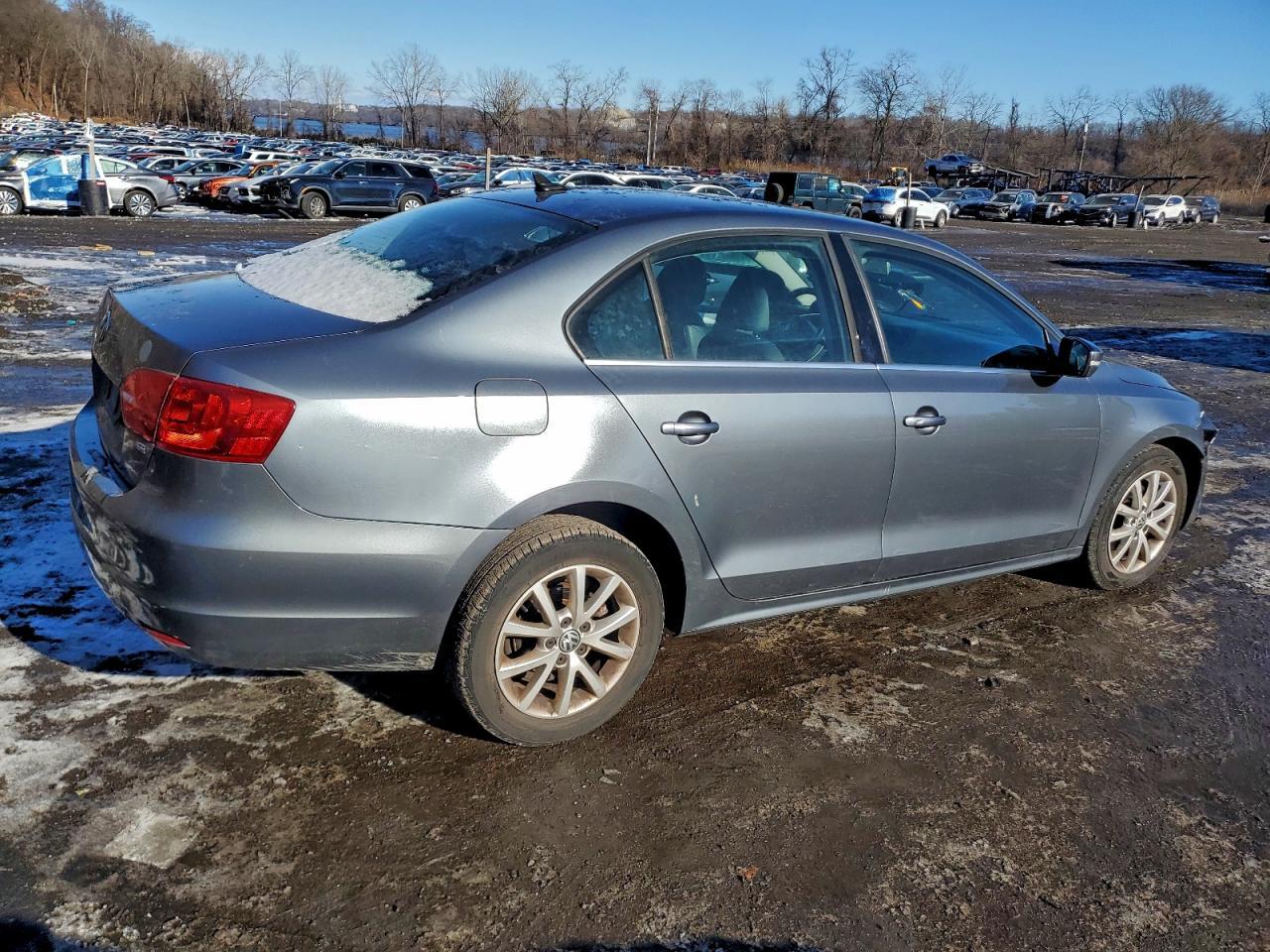 2014 VOLKSWAGEN JETTA