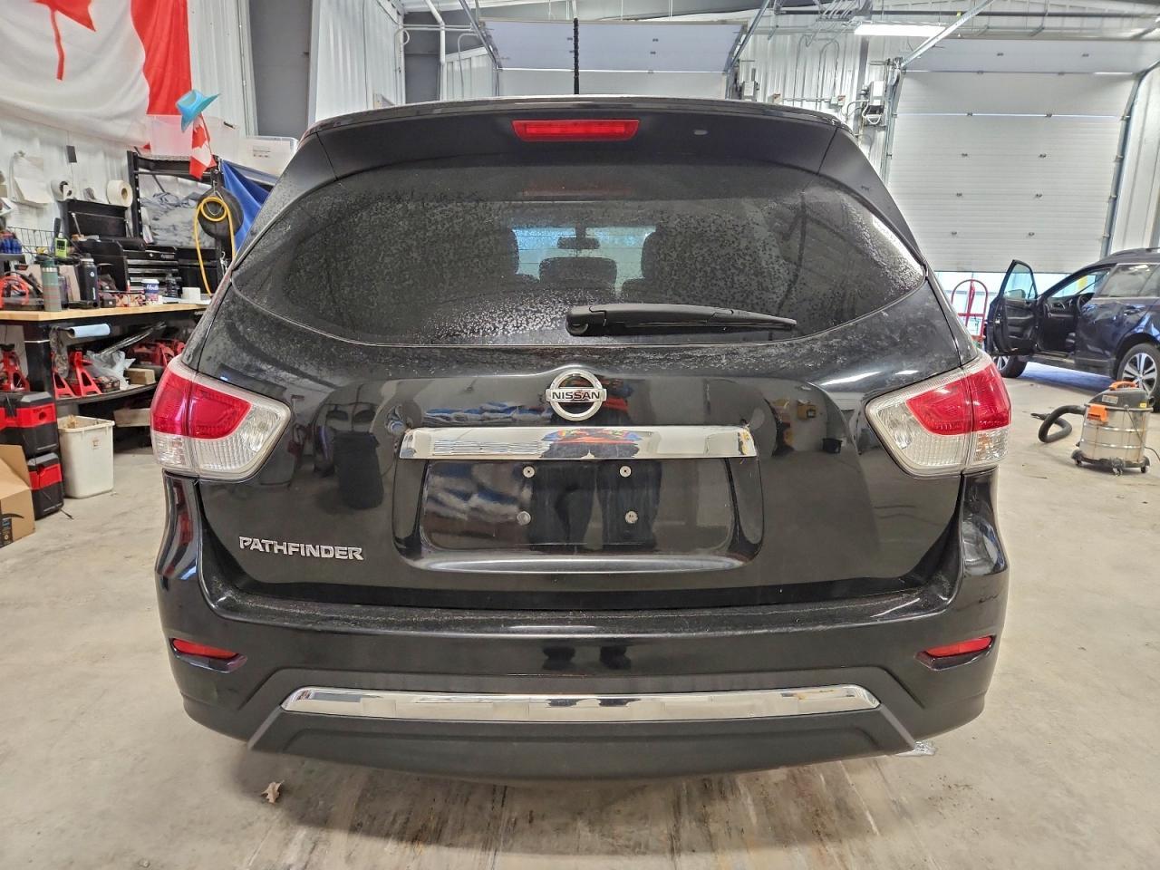 2013 NISSAN PATHFINDER