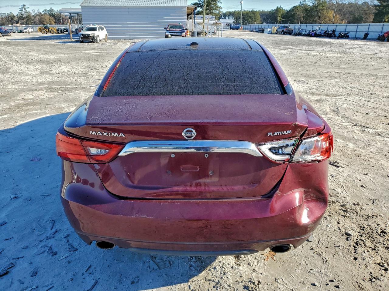2018 NISSAN Maxima