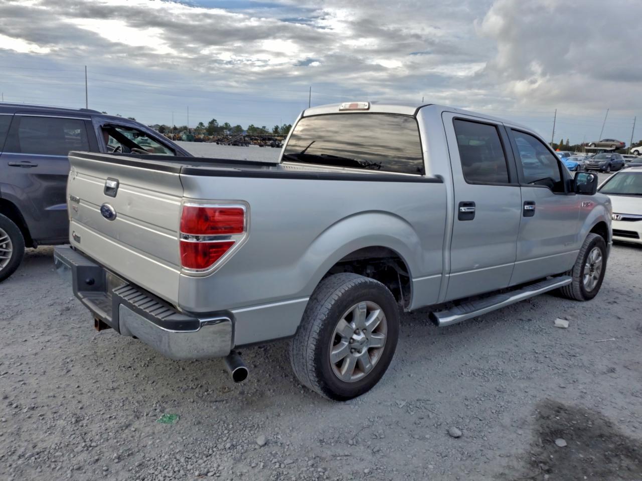 2013 FORD F-150 Lightning