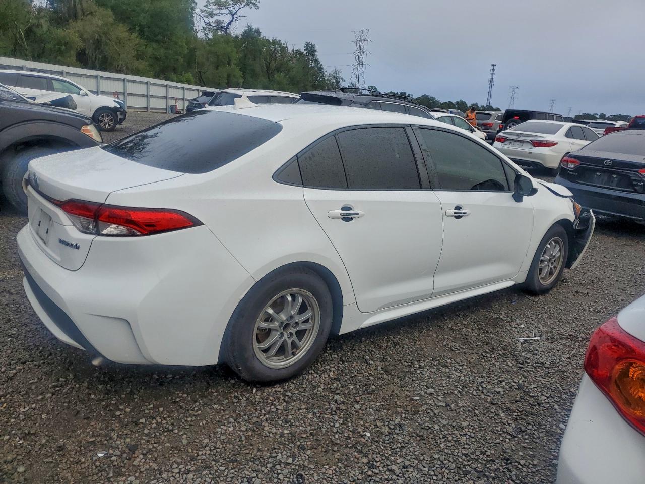 2022 TOYOTA COROLLA