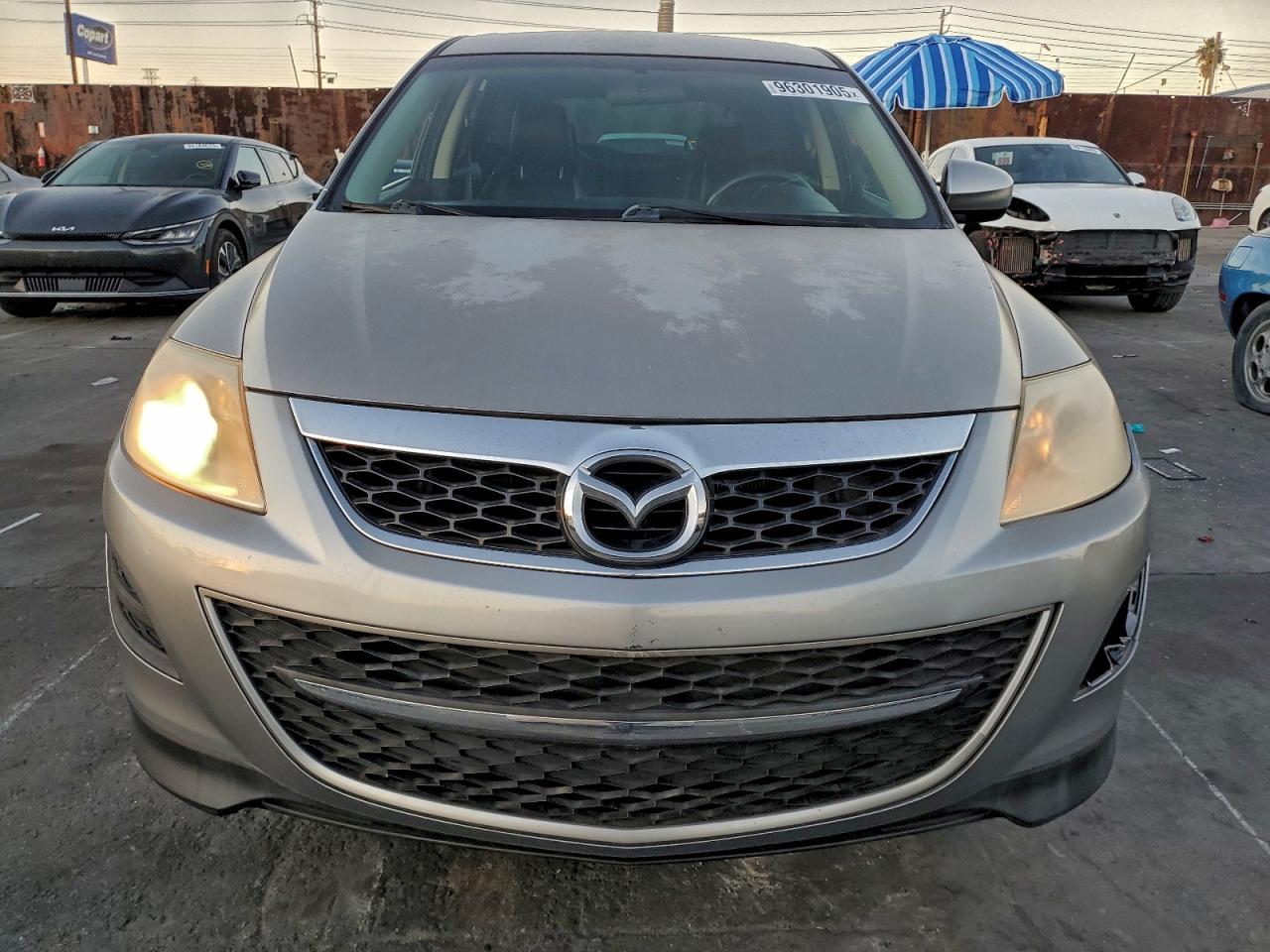 2010 MAZDA CX-9