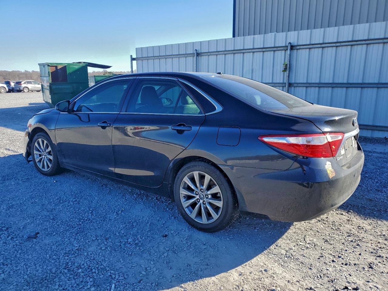 2017 TOYOTA CAMRY