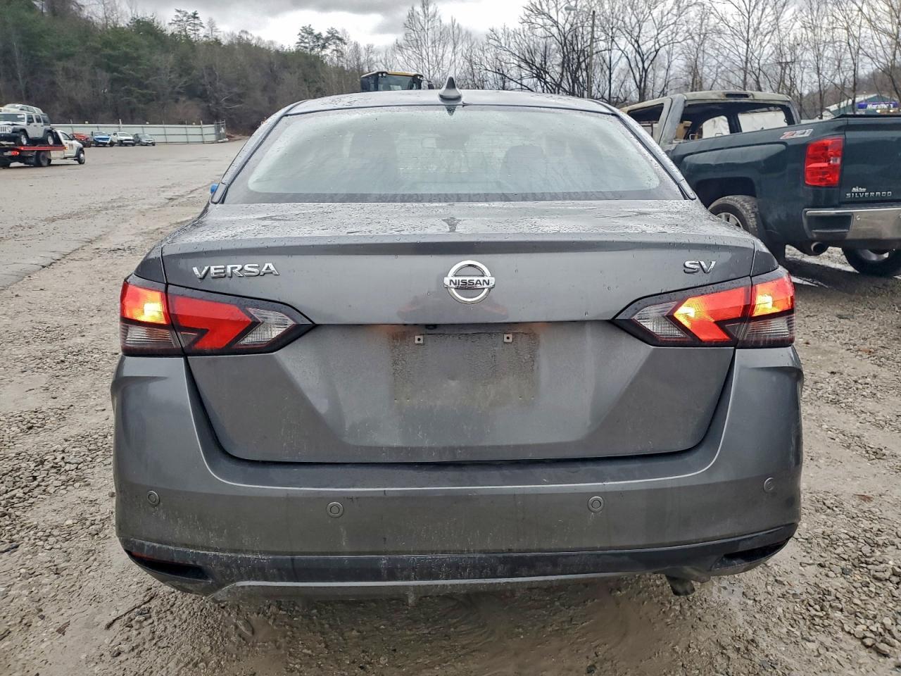 2021 NISSAN VERSA
