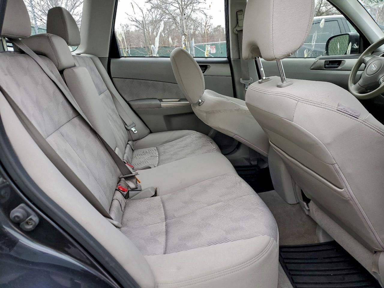2010 SUBARU FORESTER