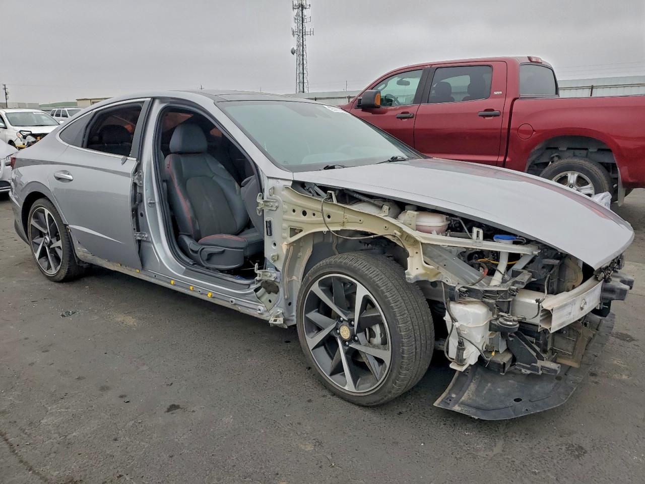 2023 HYUNDAI SONATA