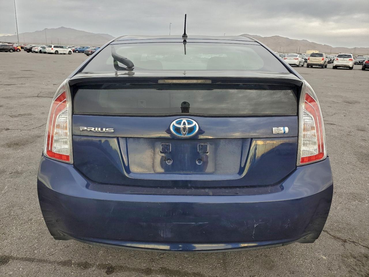 2013 TOYOTA PRIUS