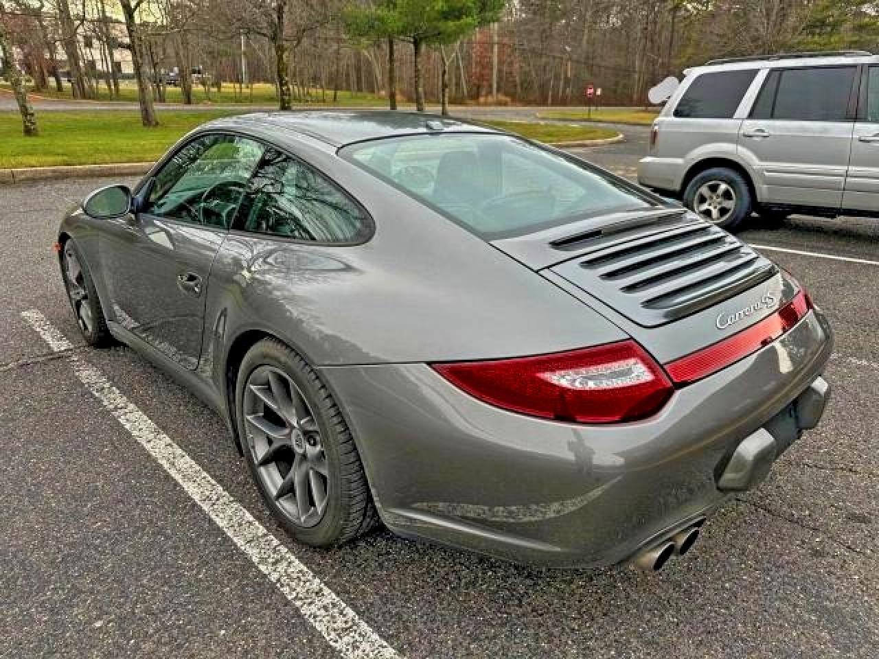 2009 PORSCHE 911