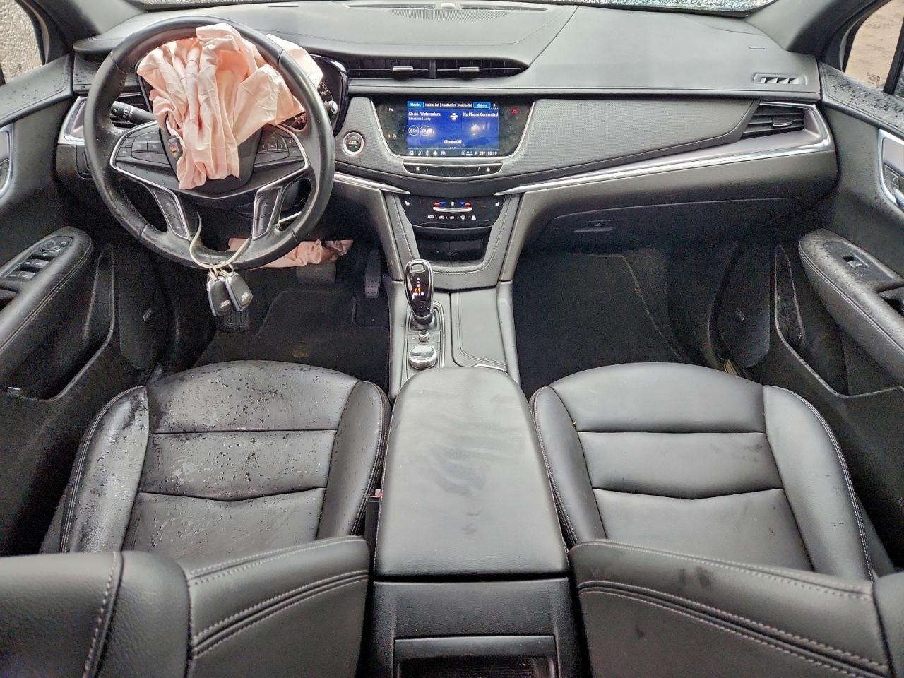 2022 CADILLAC XT5