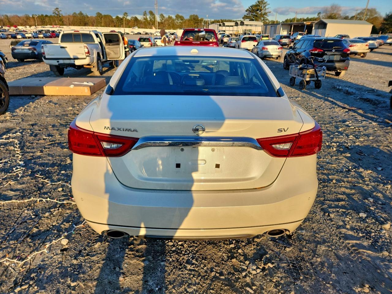 2017 NISSAN Maxima