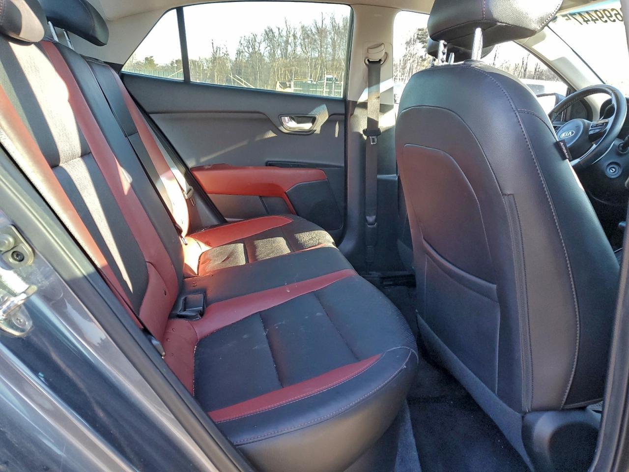 2018 KIA RIO