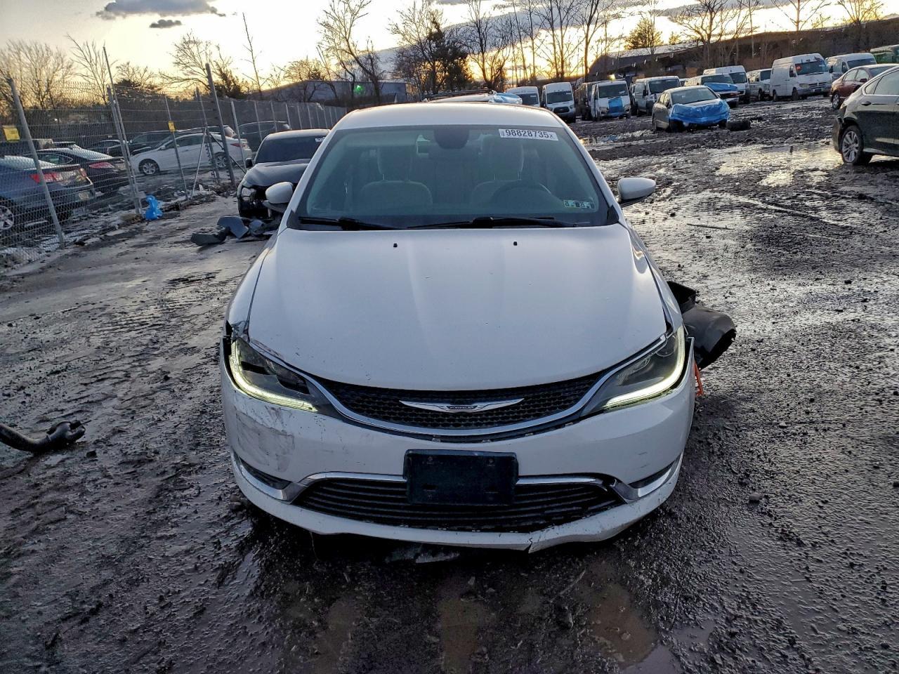 2015 CHRYSLER 200