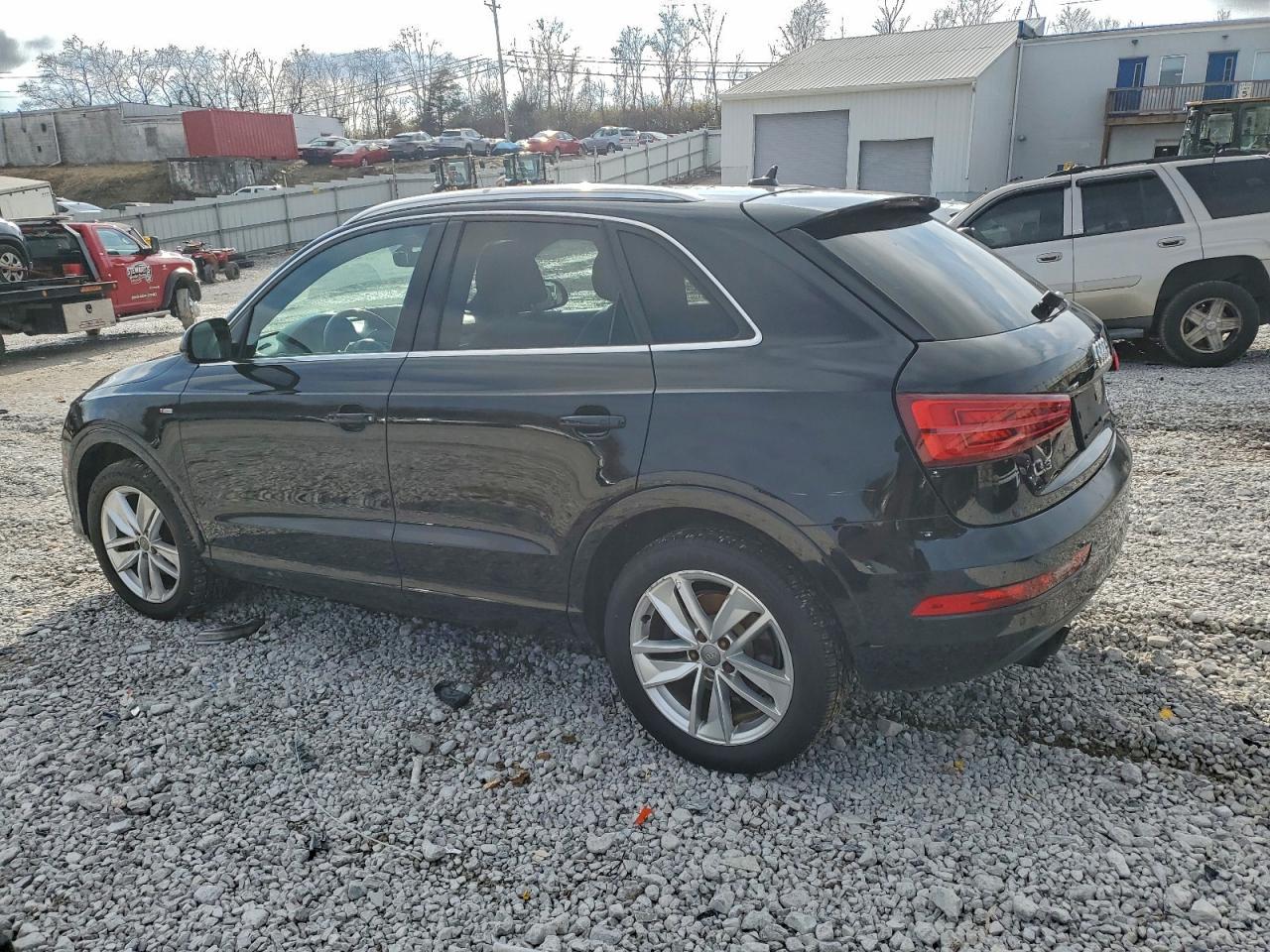 2018 AUDI Q3