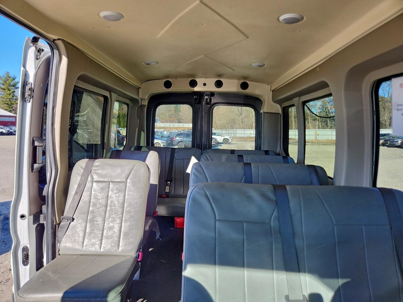 2015 FORD Transit