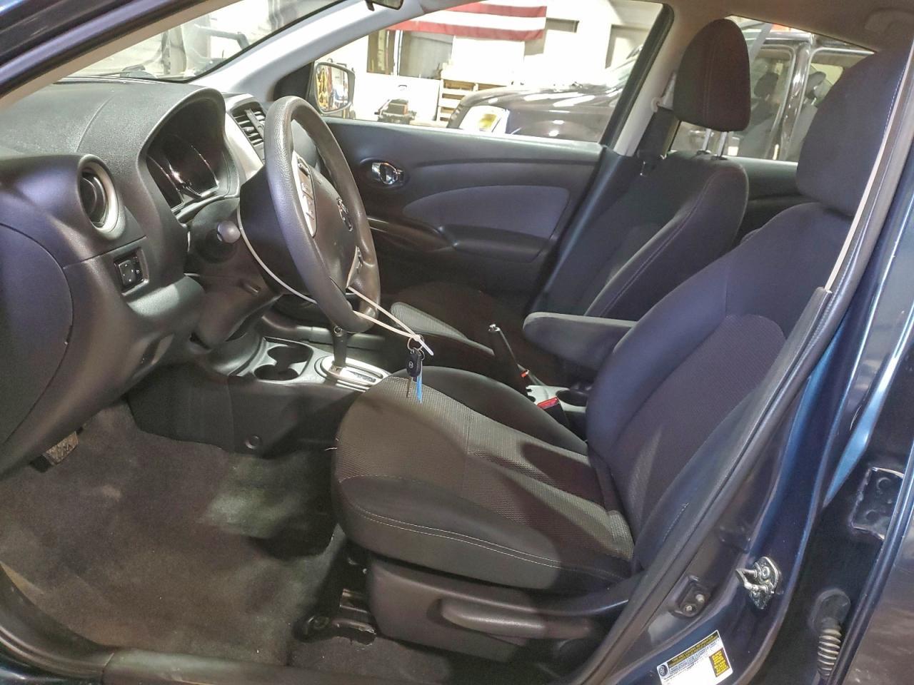 2015 NISSAN VERSA