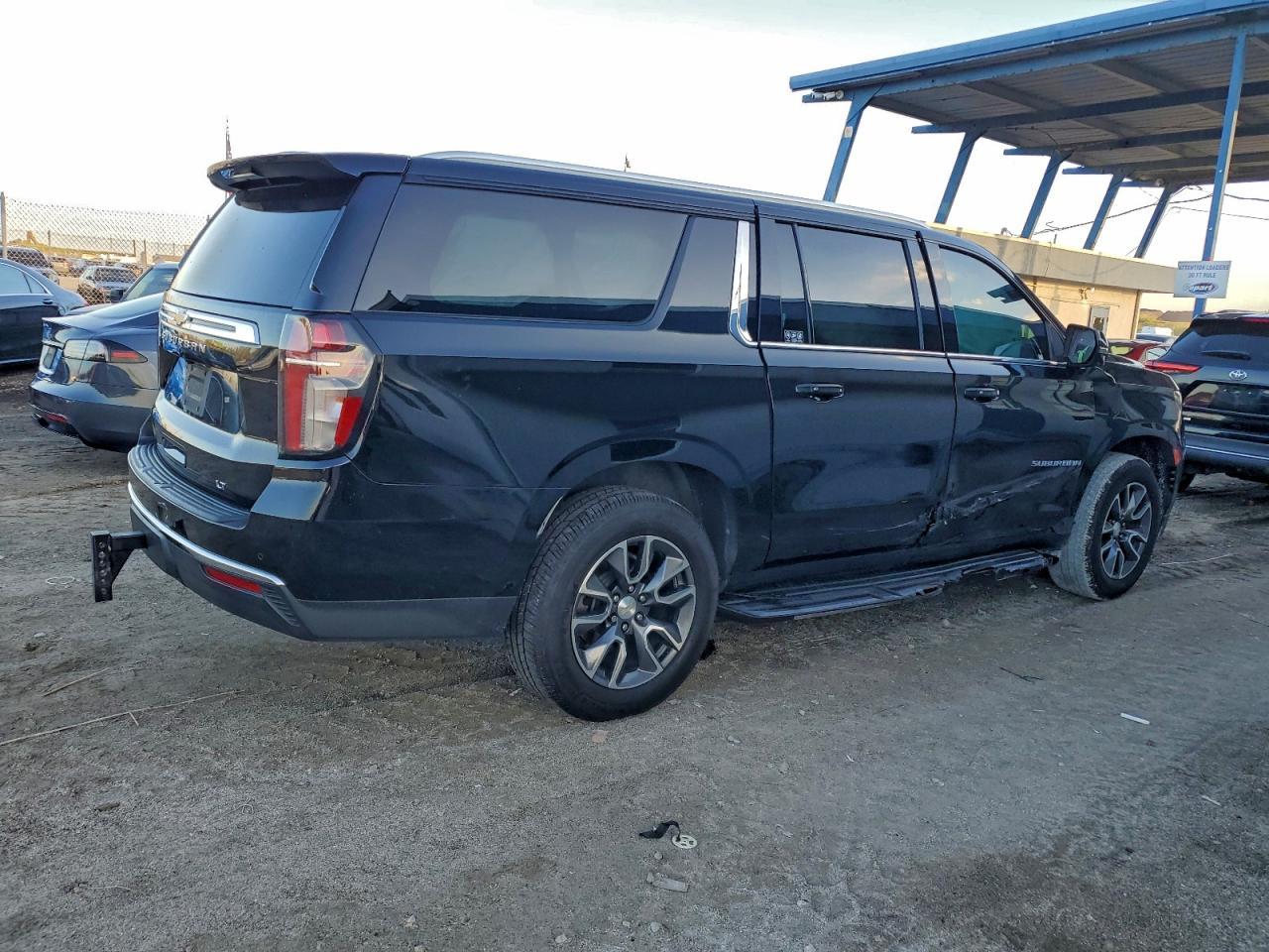 2021 CHEVROLET Suburban