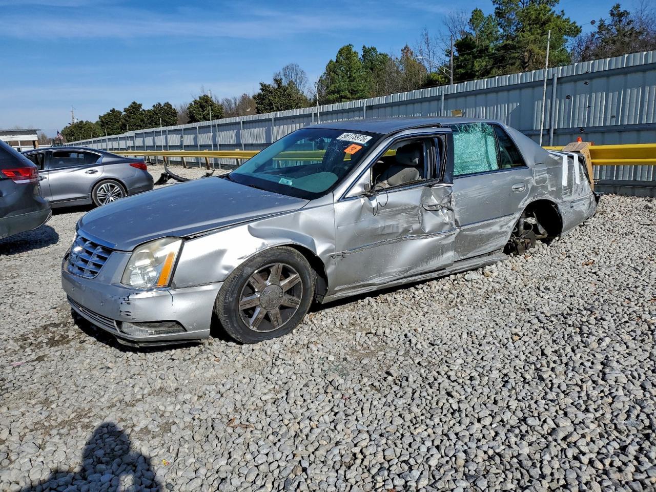 2006 CADILLAC DTS
