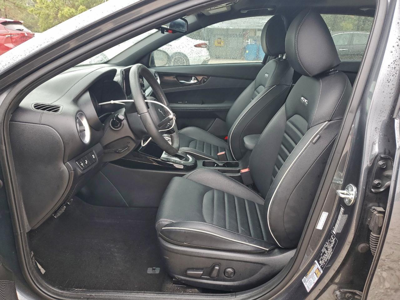 2023 KIA FORTE
