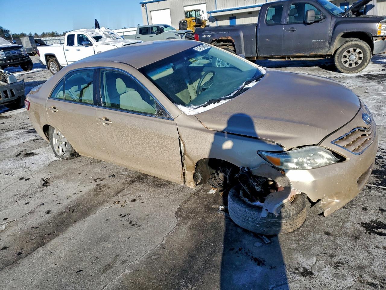 2011 TOYOTA CAMRY