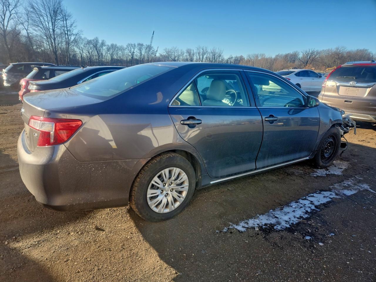 2013 TOYOTA CAMRY