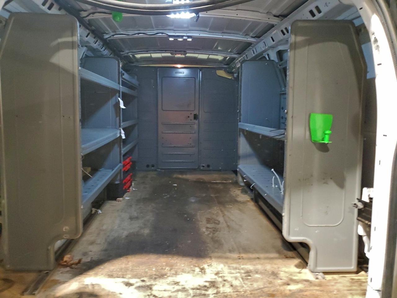 2017 CHEVROLET EXPRESS 2500