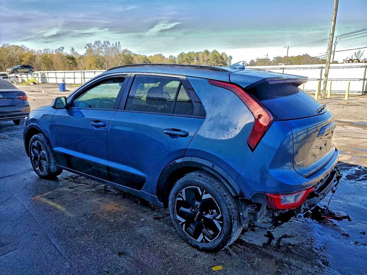 2023 KIA Niro