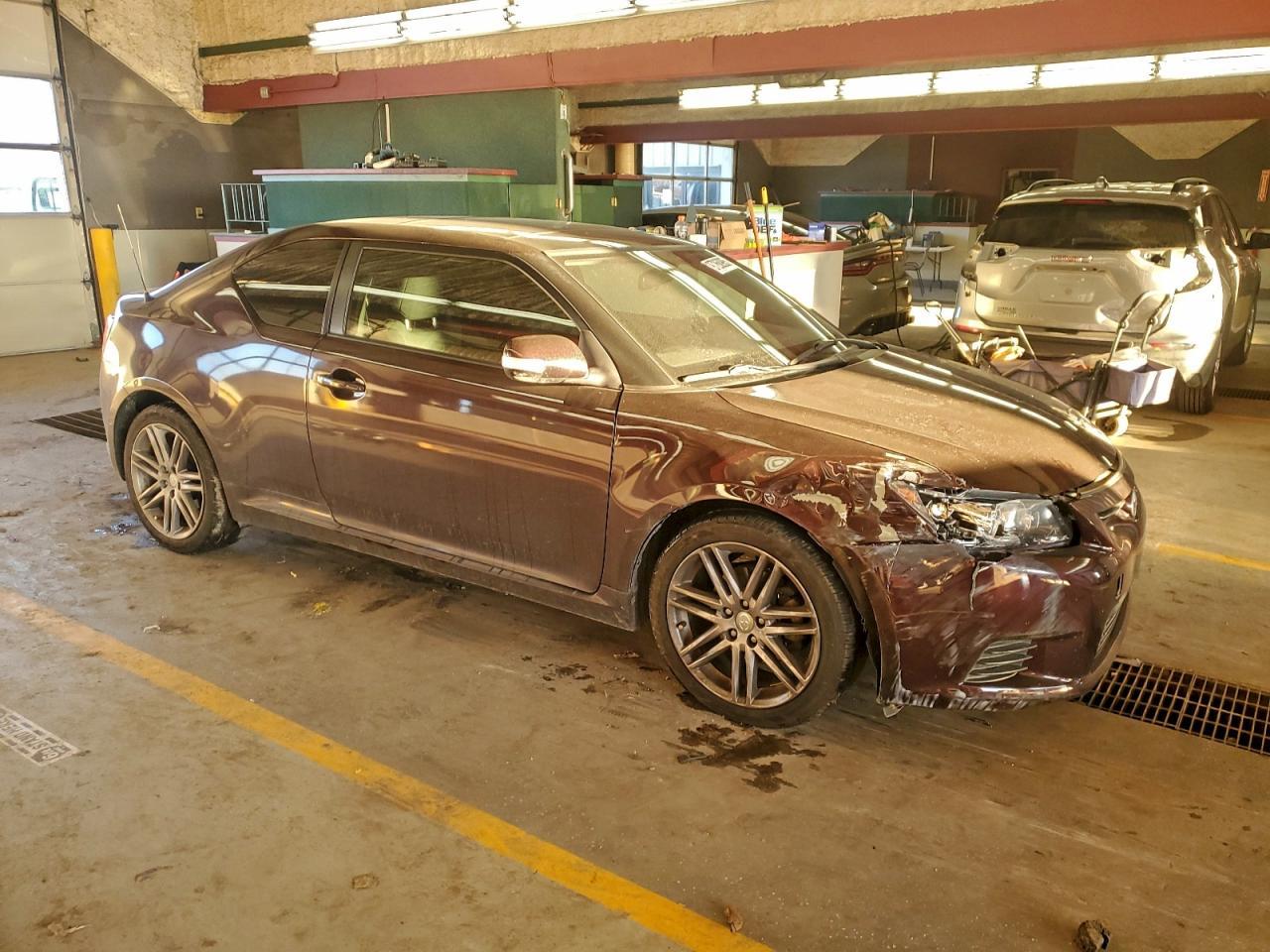 2011 TOYOTA SCION