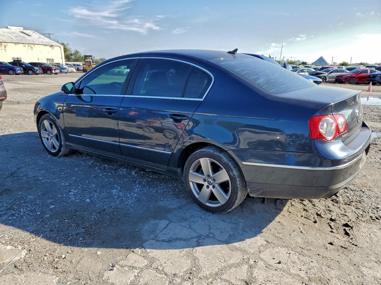 2008 VOLKSWAGEN Passat
