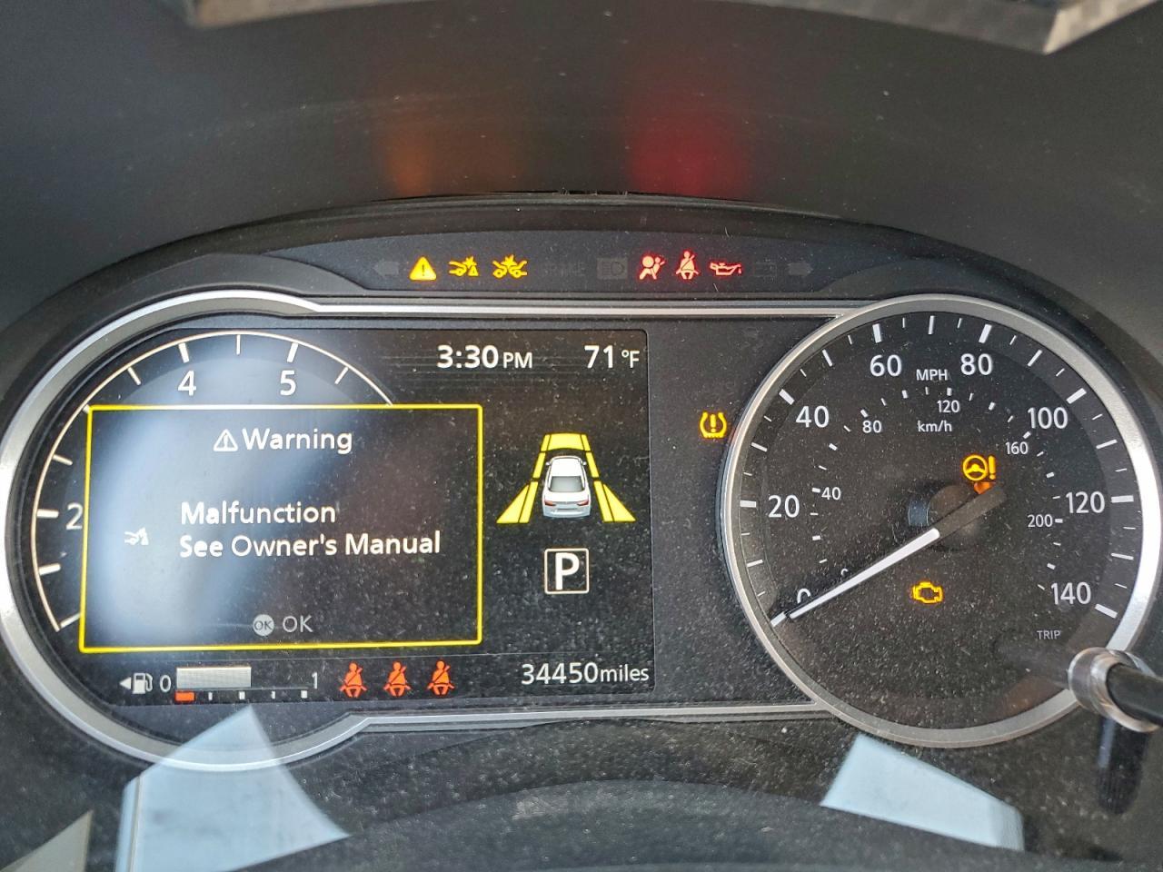 2022 NISSAN VERSA