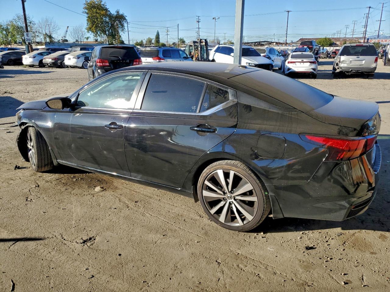 2022 NISSAN ALTIMA