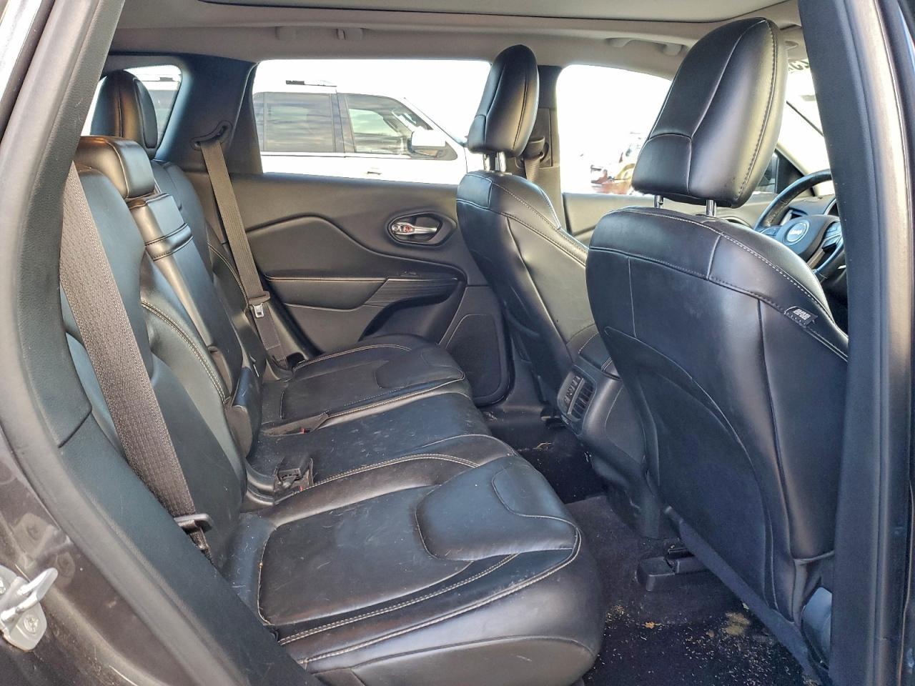 2015 JEEP CHEROKEE
