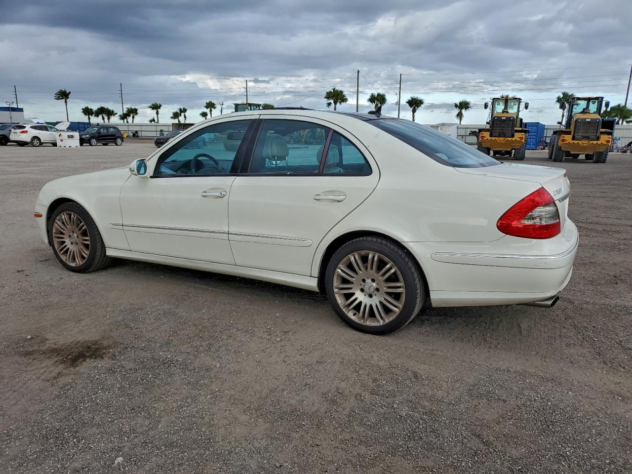 2007 MERCEDES-BENZ E-Class