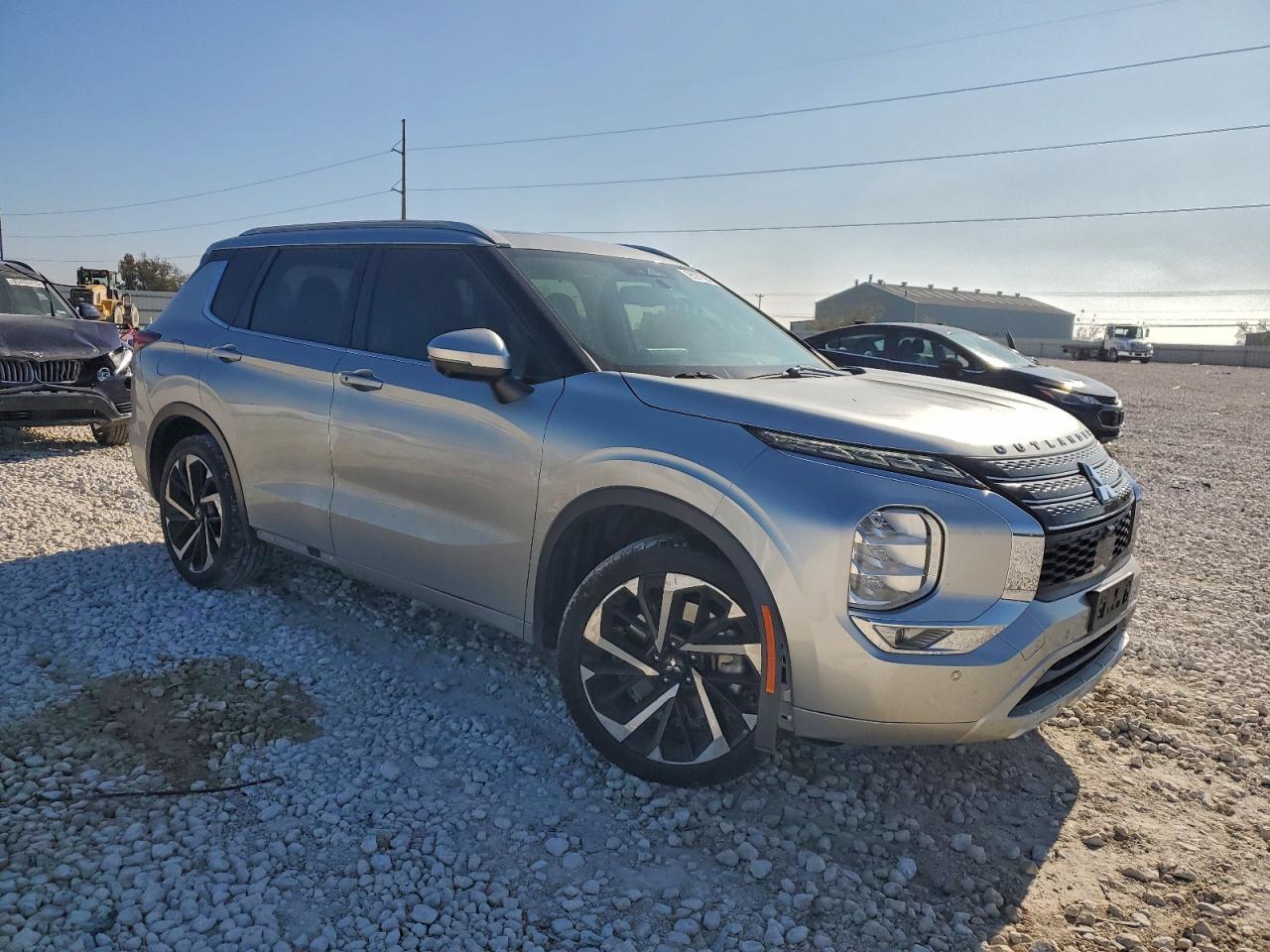 2022 MITSUBISHI outlander