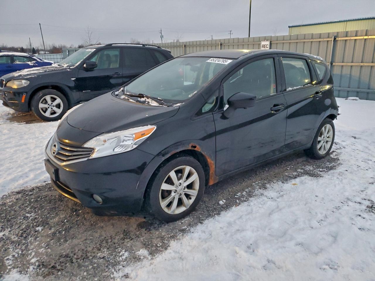 2015 NISSAN Versa Note