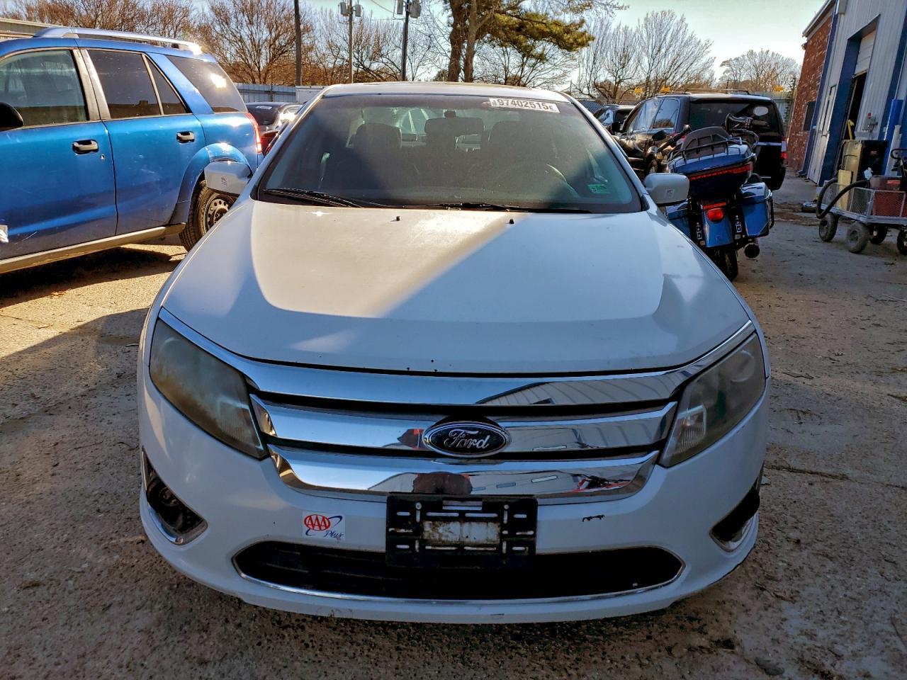 2010 FORD FUSION