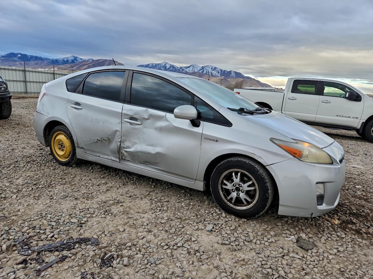 2010 TOYOTA PRIUS