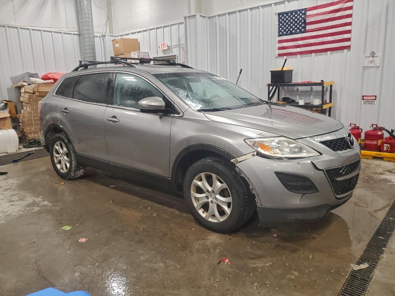 2011 MAZDA CX-9