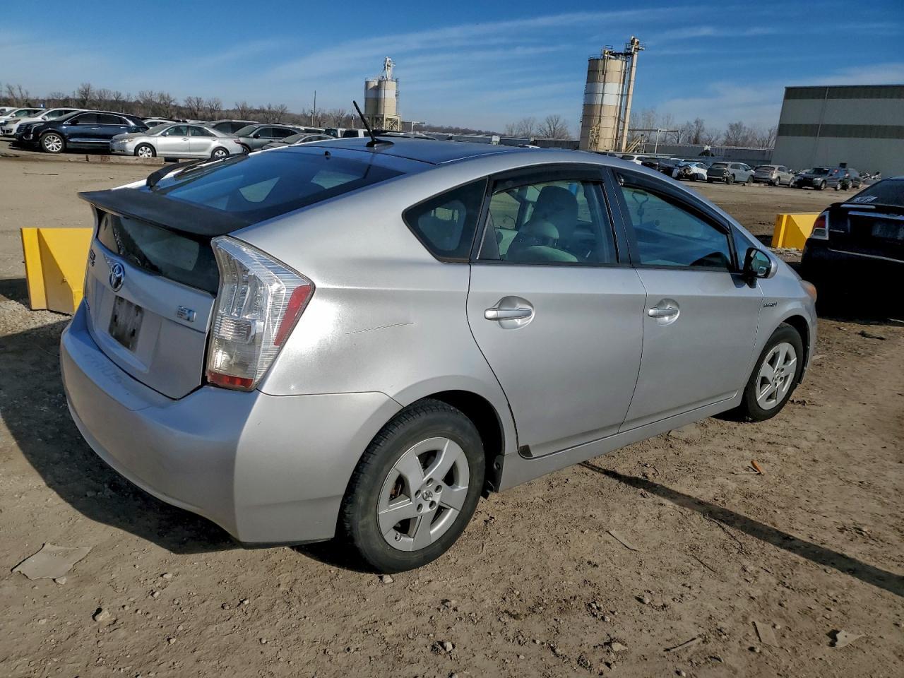 2010 TOYOTA PRIUS