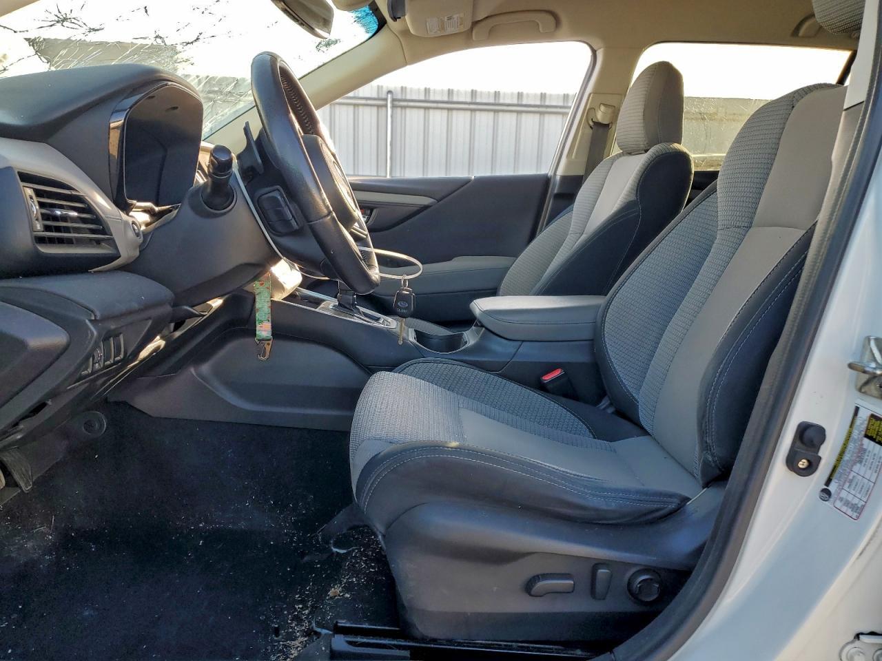 2020 SUBARU Outback